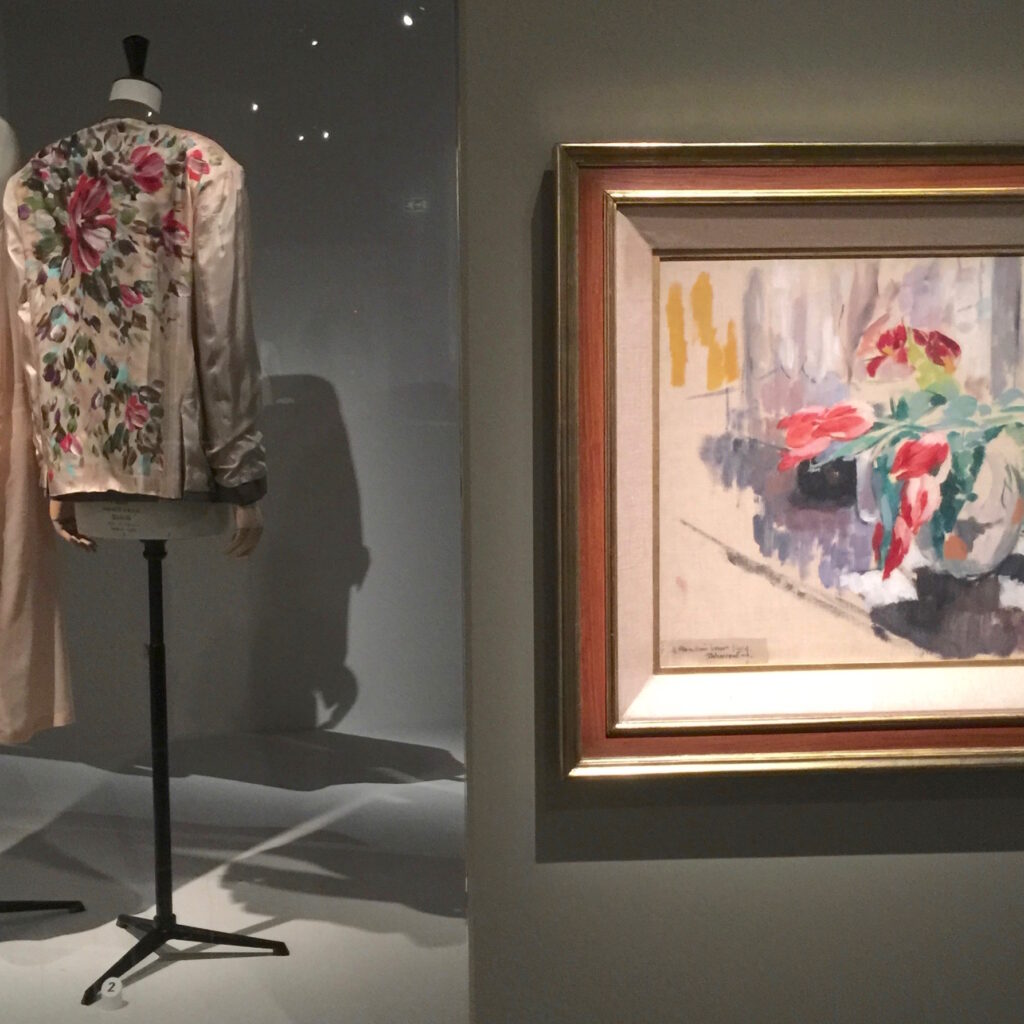 Rik Wouters Tulpen met lente/zomer-collectie van Dries van Noten (2001). Foto: EG